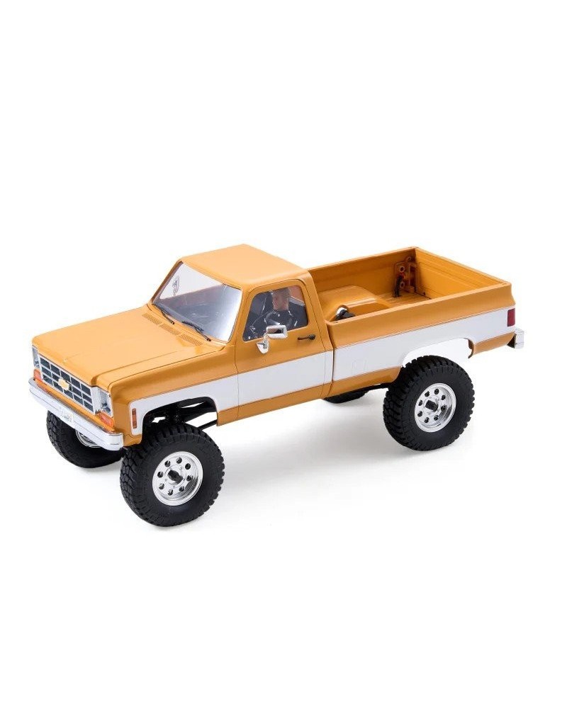 COCHE CRAWLER 1/18 CHERVOLET K10 V2 RTR AMARILLO FMS
